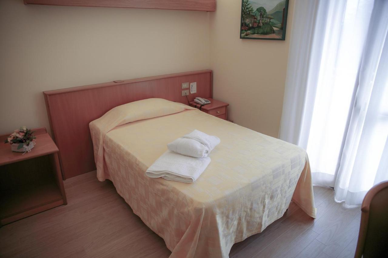 Hotel Terme Vena D'Oro Abano Terme Esterno foto