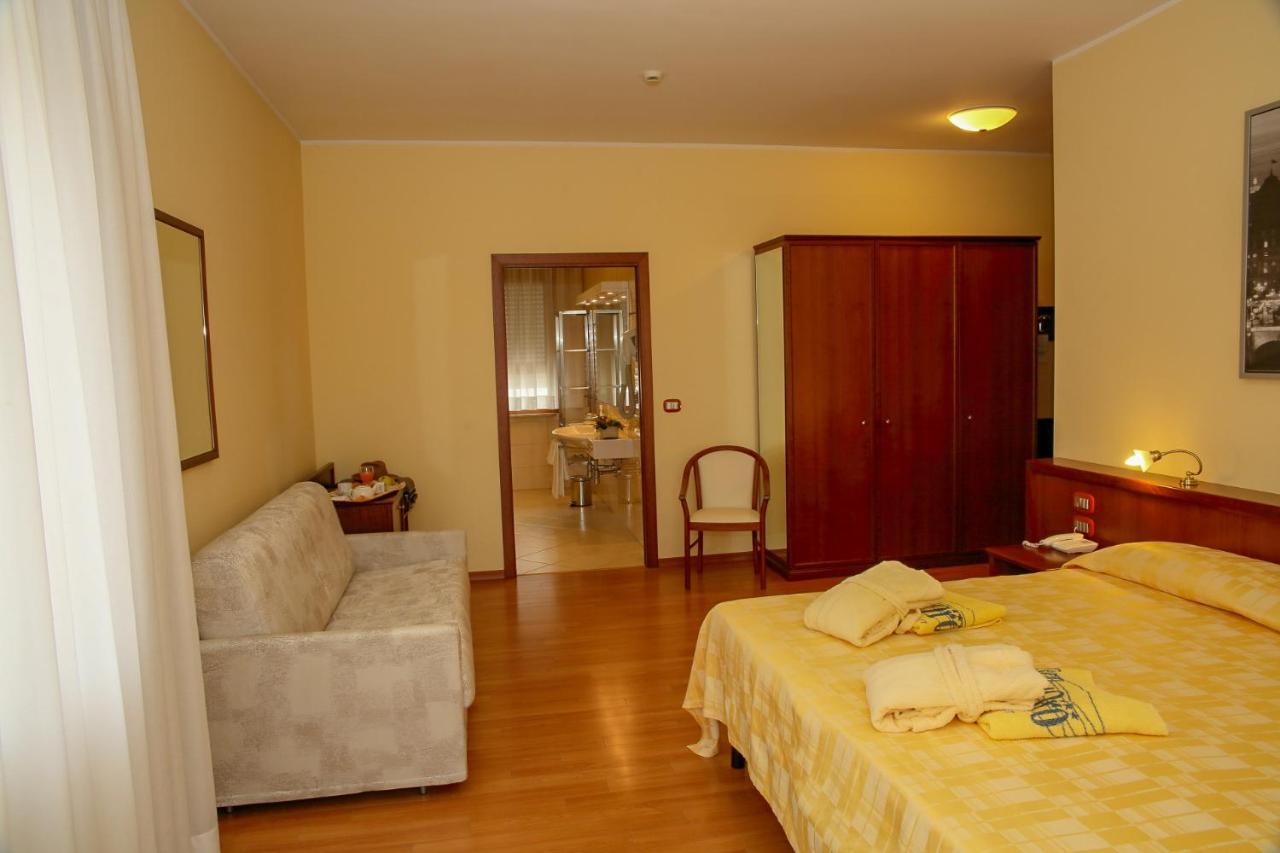 Hotel Terme Vena D'Oro Abano Terme Esterno foto